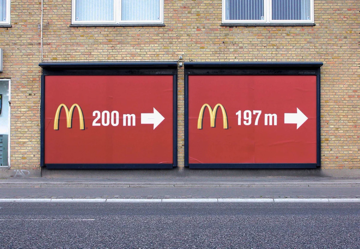 マックの広告がシンプルなのに目を引く！？発想の勝利！