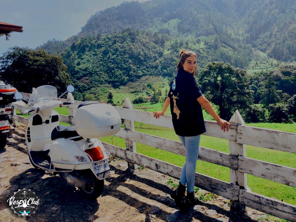 VespaVCG's tweet photo. Así amanecía en #MilAmores #Acul #Quiché
#GuatemalaEnVespa @InguatPrensa @JorgemaChajon #VespaLovers @Vespapics #TheGirlsWhoRide @PaseoGuatemala
@stepintocities @BasilyCo @fodorstravel @GuiaRepsol @CNTraveler @lonelyplanet https://t.co/QmZsWO9o4K