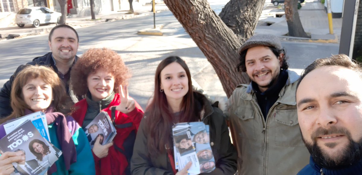 EmilioACaram's tweet photo. Bombal Sur, Centro al norte de Godoy Cruz, somos TOD🌞S! https://t.co/6KvyXvSxnN