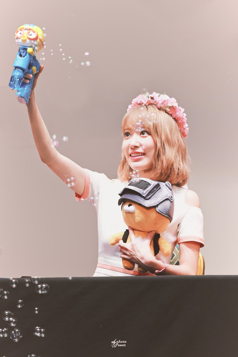 거품oooOoOO
#미야와키사쿠라 #宮脇咲良 
#みやわきさくら
#MiyawakiSakura #IZONE
#아이즈원 #アイズワン