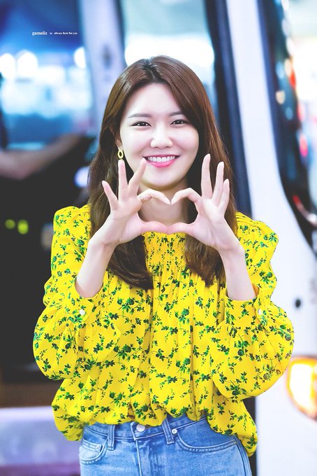 [PHOTO] 190512 Sooyoung- CGV Fantalk Live  EAp8rVDUIAEPpll?format=jpg&name=small