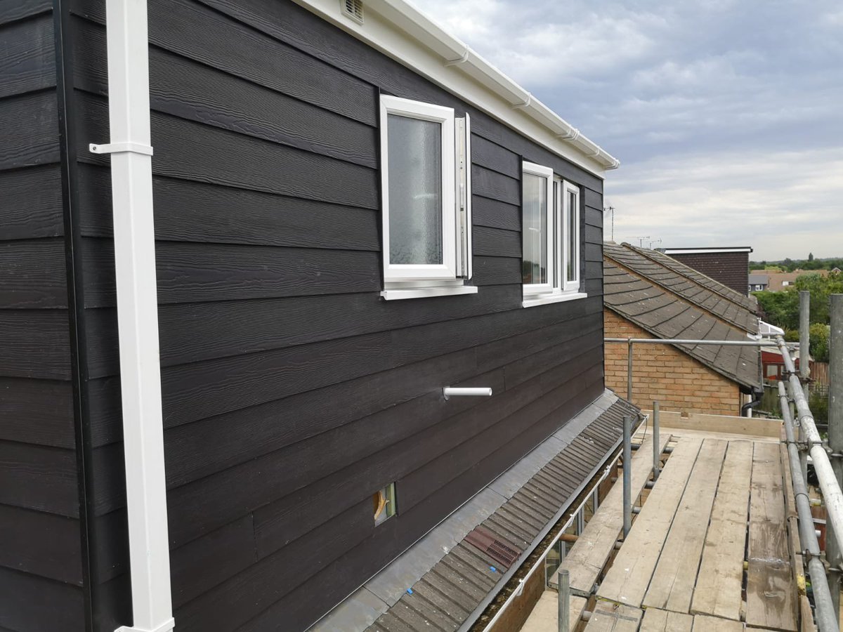 CreateRoom1's tweet image. Our Laindon #loftconversion is looking great! Are you looking to add a loft conversion or extension to your home? Call us today to discuss 01277 363030 create-room.co.uk #homeimprovement #essex #extensions #homeideas #mondaymotivation #createroom