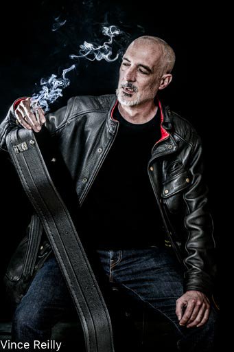 reilly_vince's tweet photo. Gritty Guitarist - The Gritty Man Series - #DesaturatedPhoto #GrittyPhotoStyle #PortraitPhotography #VinceReillyPhoto #Photography #FineArtPhotos #FineArtPhotography
See More Here - https://t.co/mYxXE2Iz9I https://t.co/inqk7YGifj