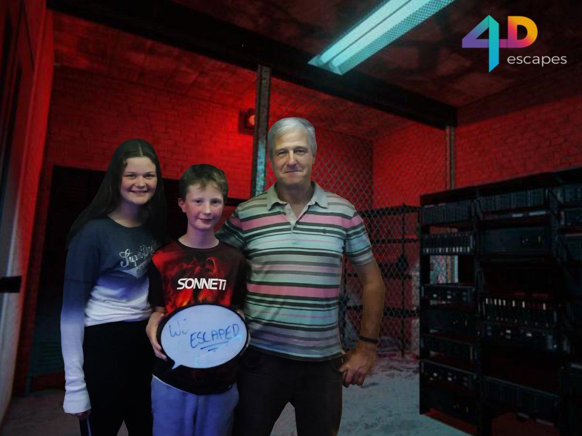4DEscapes's tweet photo. Another team made it! congrats guys!

#Virtualreality #vrgaming #vrgamers #escaperoomvr #escaperoom #dublinpride #europevr #dublinescaperoom #dublinvr #vracade #gamerslife #mondaymotivation #futurereality #vrgamers #Dublindaily #dublinpride2019 #Bestindublin #Entertainment https://t.co/MluM7ziYzT