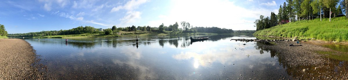 MVHSFlyFishing's tweet photo. #ASCSN2019 Day 2... we have 6 mixed groups fishing the Southwest Miramichi and Cains this morning.  Great to have 🇨🇦 🇺🇸 🏴󠁧󠁢󠁳󠁣󠁴󠁿 students fishing together with Miramichi guides.  @Discovery @DestinationNB @BlackvilleNB @IYS_Atlantic #yearofthesalmon https://t.co/D37y2YBDFD