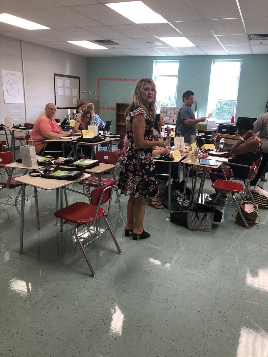 kelwatts's tweet image. Day 1 of our Math Content Academies @cabellschools @carnegielearn #math4lifewv