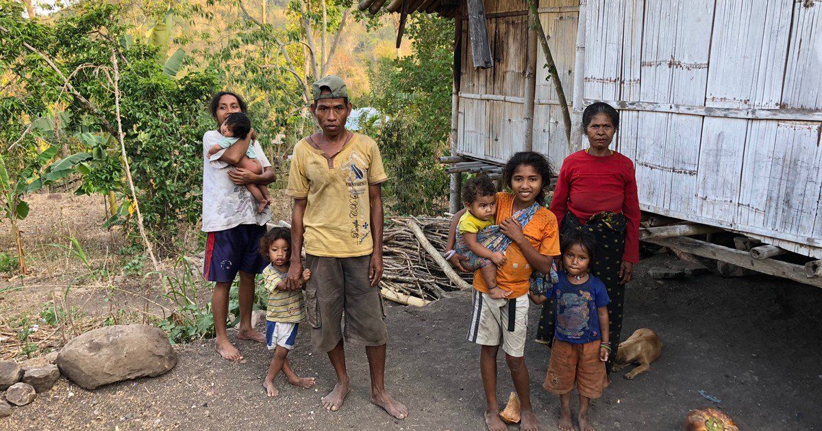 povertycure's tweet image. #PovertyCurePartner, @TBNetwork shares 4 principles for investing in local communities wisely:

"[E]ven with all our good intentions, we must approach these opportunities wisely, prepared for the costs, because what is worthwhile is also hard."

buff.ly/2GrXgHJ