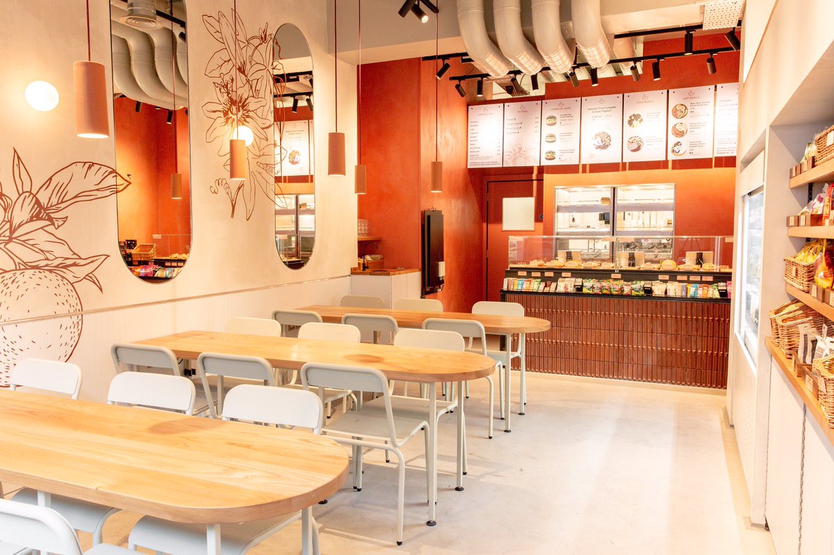 PembrookDesign's tweet image. Great handover last month at the Sow Restaurant in Soho! 
Working closely with Freehaus Design the Architects and Design Team - #projectmanagement #qs facebook.com/sowrestaurants