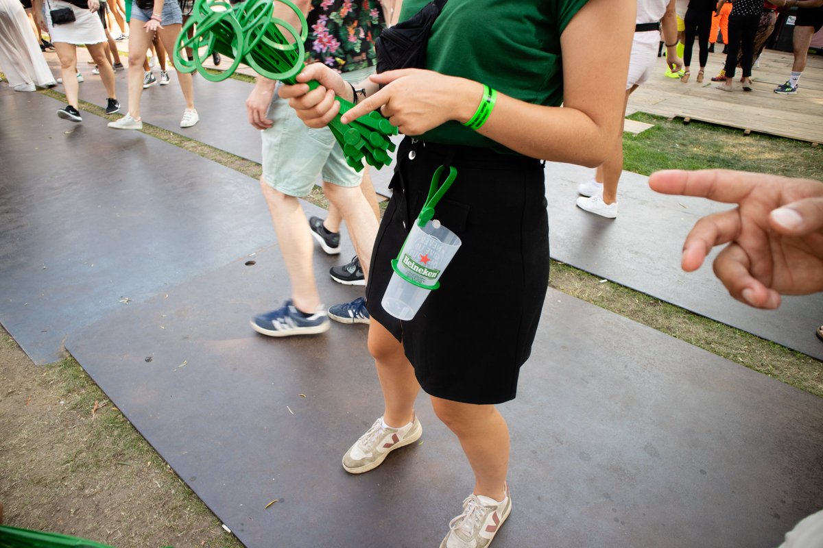 This summer Heineken helps festivals to reduce waste! Collaborating with them on the project, we went out to gather new insights at @Milkshake_Fest, supporting further steps in sustainable design. 

#cheers #sustainability #circularity #reuse #design #innovation