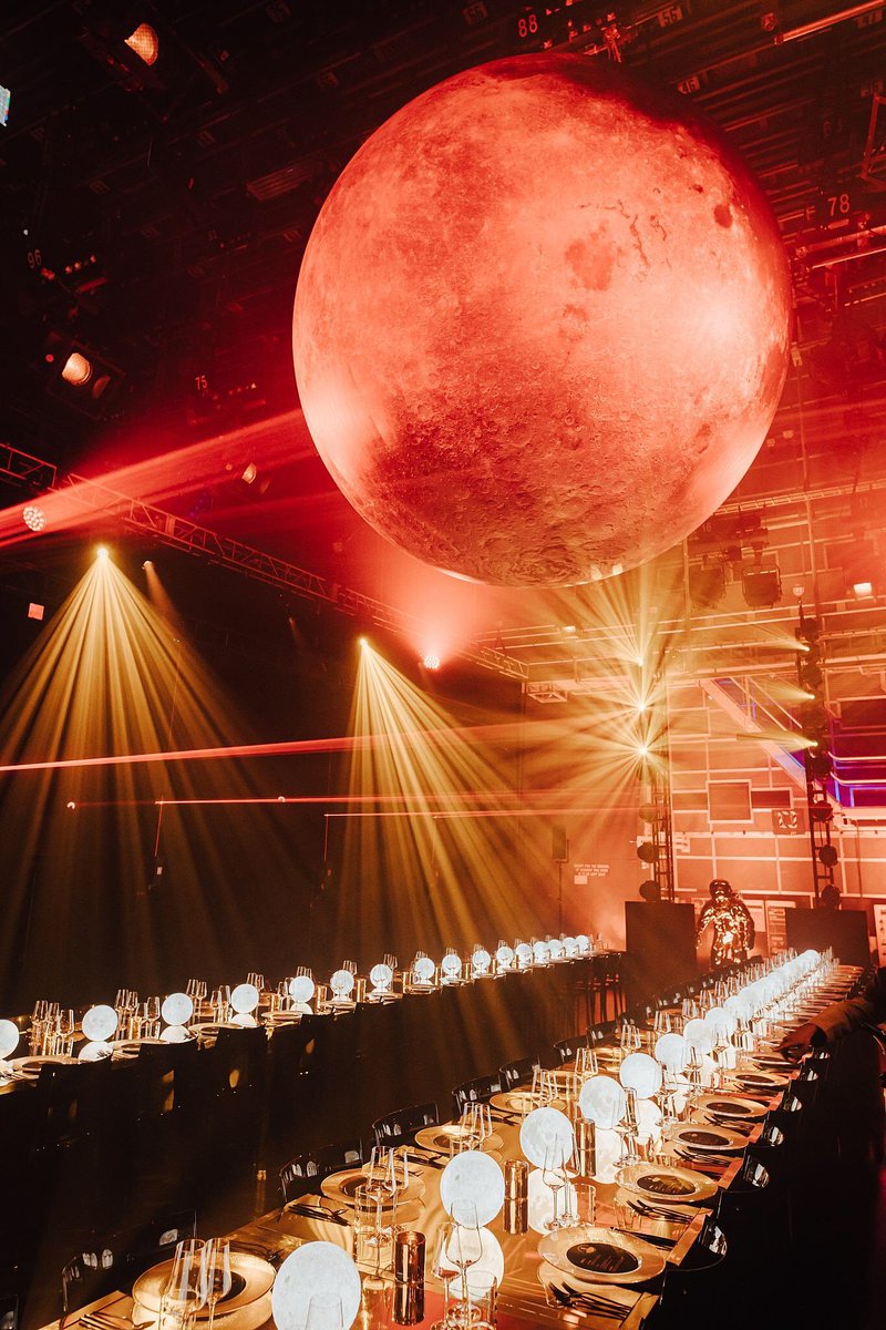Robelighting's tweet image. In London at the BBC White City, the creative production provider &amp;amp; design specialists at J.B.P. Productions worked with Fiona Healy Design &amp;amp; created a #lightingdesign for #Omega celebrating the 50th Anniversary of Apollo 11 using @Robelighting #Spiider &amp;amp; #Pointe luminaires.