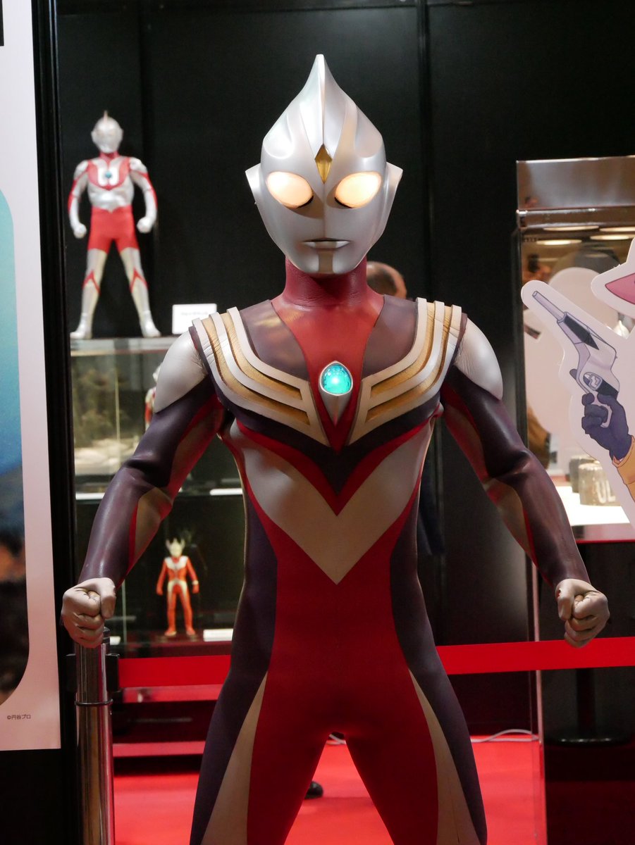 ティガ様 7/28 ワンフェス ウルトラマンティガ part2 人の写り込みが少なくて