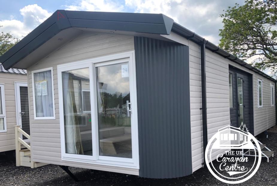 O M G it's been so HOT! 🔥 Cool down with our amazing deals... Preowned homes from £3,495 (inc. Willerby, Cosalt, Atlas). Delta Stratford BRAND NEW luxury lodge £67,500 (RRP £79,838). Brand new SPECIAL OFFERS from Regal, Atlas &amp; Delta. Call 0800 246 1206 ukcaravancentre.co.uk