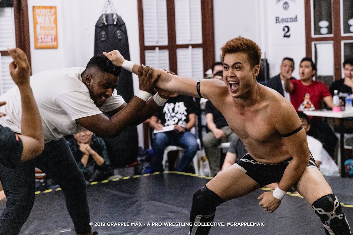 Grapplemax's tweet photo. #SHOWCASE10 RESULTS
Grade 1 Graduation Match
❌ Prabu 🆚 Smart Dave ⭕
Winner: Smart Dave by submission with Koji Clutch (4:51)
#GrappleMAX #ddtpro https://t.co/vURgdiJHzR