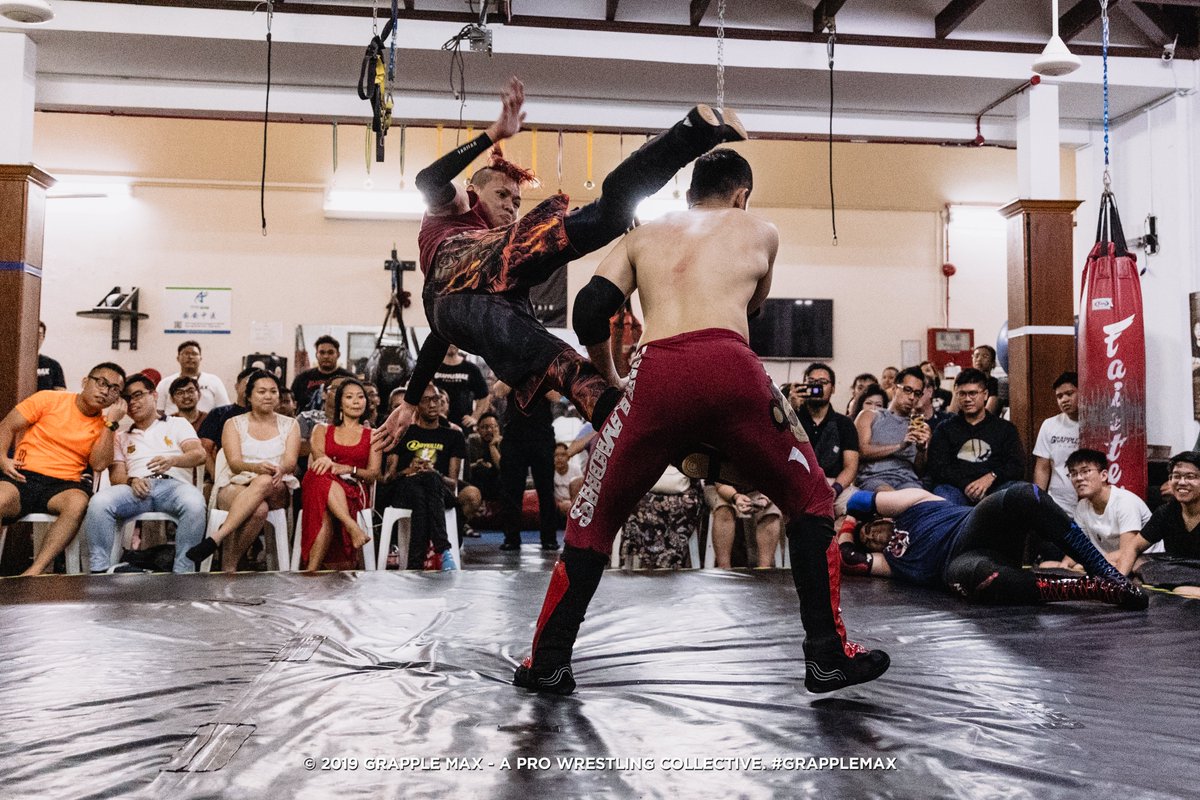 Grapplemax's tweet photo. #SHOWCASE10 RESULTS
Number 1 Contender’s Match
❌ Remus 🆚 Irfan 🆚 Showtime ⭕
Winner: Showtime by pinfall on Remus with Dark Matter (5:13)
#GrappleMAX #ddtpro https://t.co/Tm9UQSFKTe