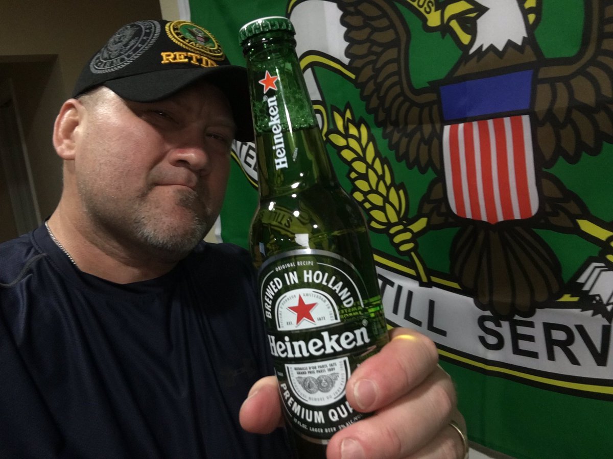 HT911's tweet image. @obj wishing you succes in a full turning the page to a completely different chapter of the OBJ Chronicles... #Browns see ya 👋 around. #nfl4life #cheers