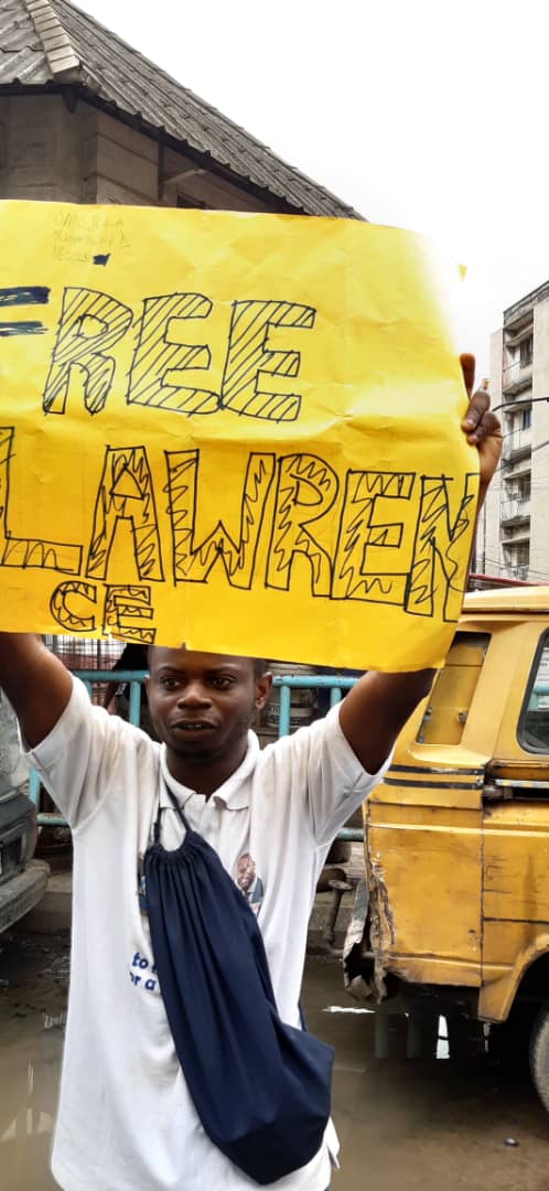 OlayinkaSuraj's tweet photo. Update on #SaveLawrence: He's being granted bail and papers are being signed at the moment.
I want to say a big thank you to the LASUITES who took their time to tag along with the student union for their peaceful protest. God bless you all. https://t.co/GJzBSJaofk