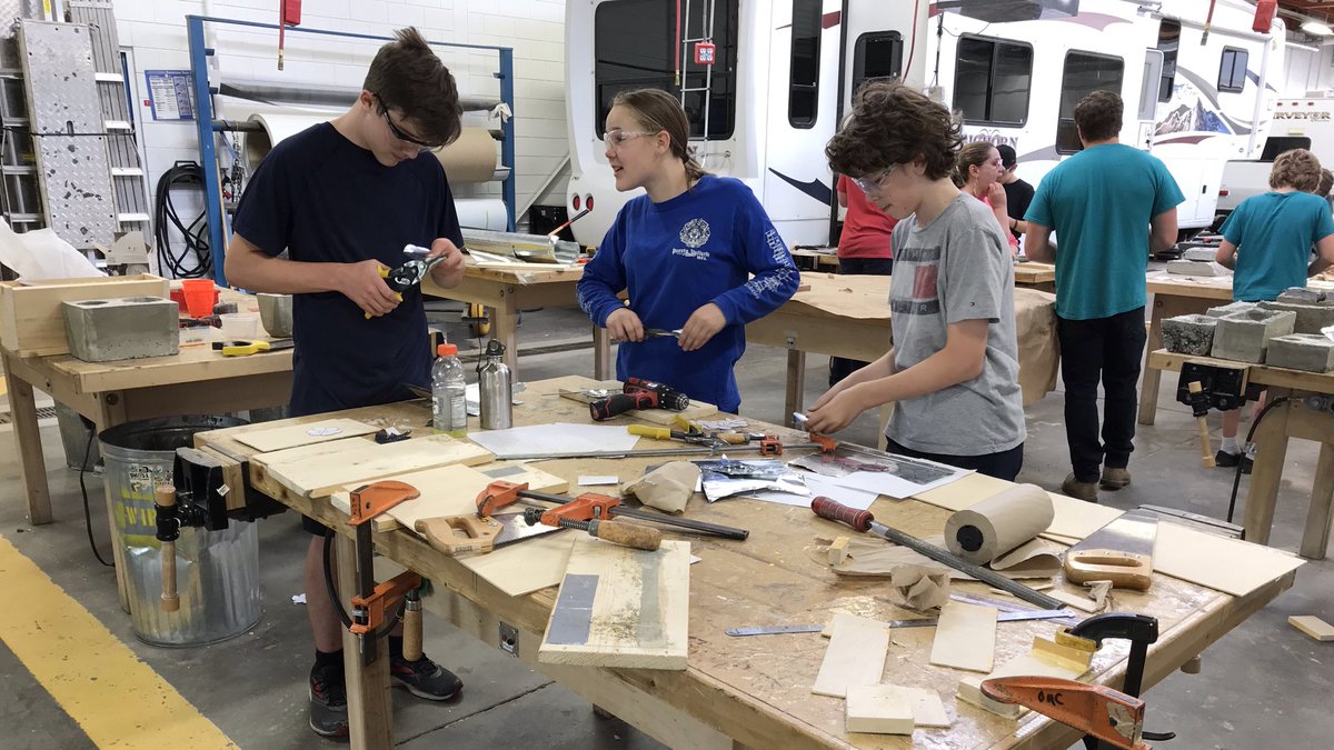 tradesOC's tweet photo. Intro to Trades #CampOC group (grades 7-9) tried a bunch of #trades like #carpentry, #electrical, #concrete, and more! #okanagancollege #campoc2019 https://t.co/OTPdzur5MK