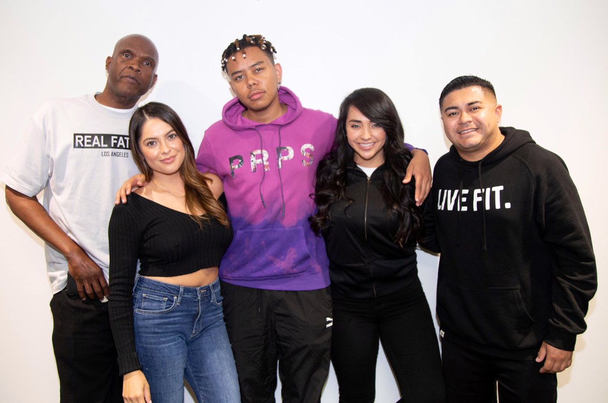 REAL 92.3 LA tweet media