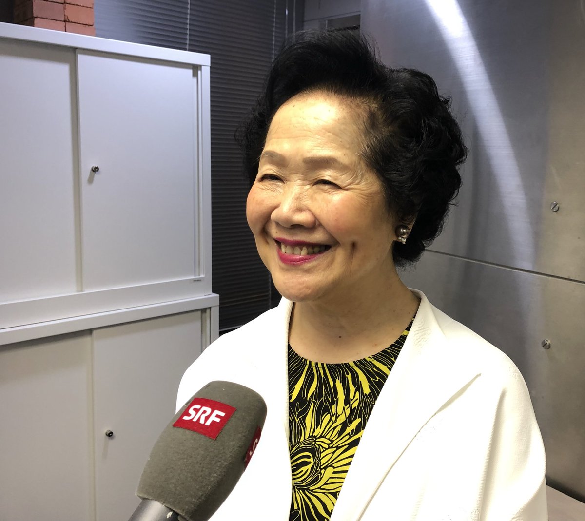 martinaldro's tweet photo. “So ein Blödsinn!” Hongkongs frühere Verwaltungschefin #AnsonChan - zu Chinas Vorwurf, ausländische Kräfte wollten Chaos in #Hongkong. Im #SRFecho mit @AnnaTrechsel und @Beat_Soltermann 🇭🇰 https://t.co/13jtW36bbp