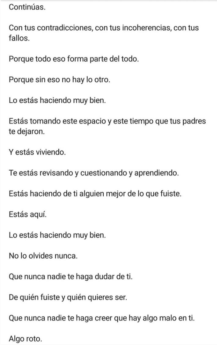 lucia cobos tweet media