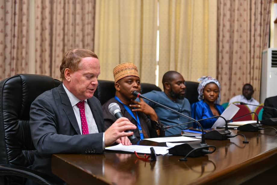 EUinNigeria's tweet photo. The #EU at the weekend launched the 'Solar Nigeria' project to provide solar energy to some health facilities that are off the grid in Adamawa state. The Solar Nigeria initiative is also implemented in Borno, Kaduna and Kano states. https://t.co/7TzCdJVxAV