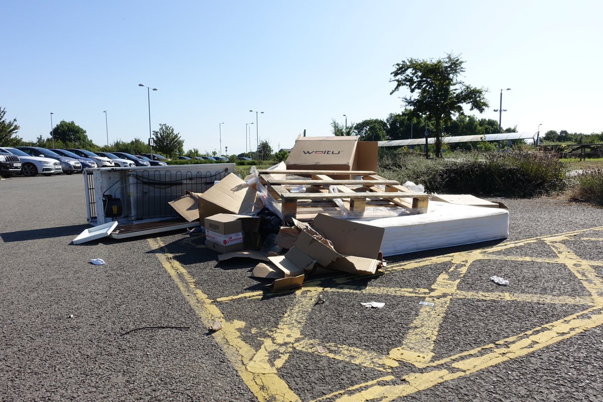 SouthCambs's tweet photo. 👀 Did you see the footage? 

🛋️ 📦 🛏️ 🗑️ While on this occasion it was only a Mock #FlyTip it's easy to see how quickly people can dump a load of goods and scarper 

❔ If this happened in your village, would you know how to report it? 

#SCRAPFlyTipping #ReportFlyTipping https://t.co/lSik6uDD3D