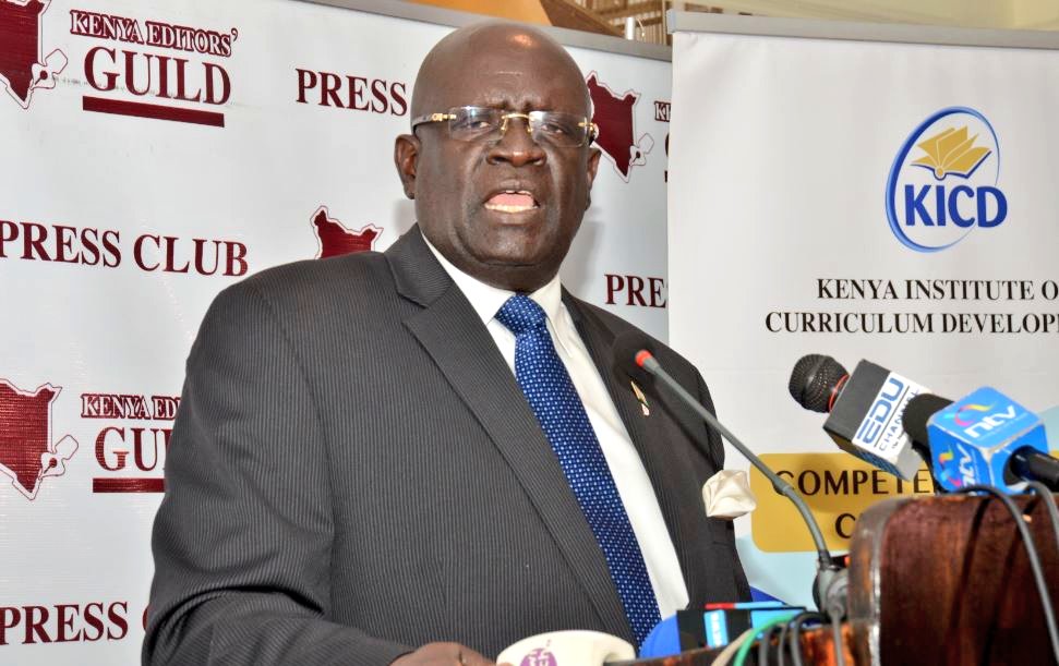 TSC_KE's tweet photo. "It was a bold idea for the government to launch the CBC and we will continue to address the challenges that appertain to it. -" Prof George Magoha
#CurriculumReformsKe https://t.co/mKfQ2xSQHz