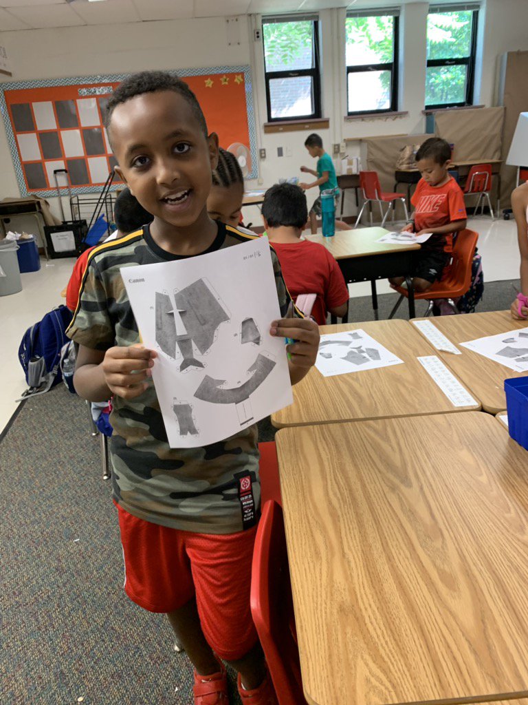GVSatAPS's tweet photo. GVS Chile Mini Moai @APSsocstudies #ARLGlobalVillage #APSisAwesome https://t.co/5hC577021O