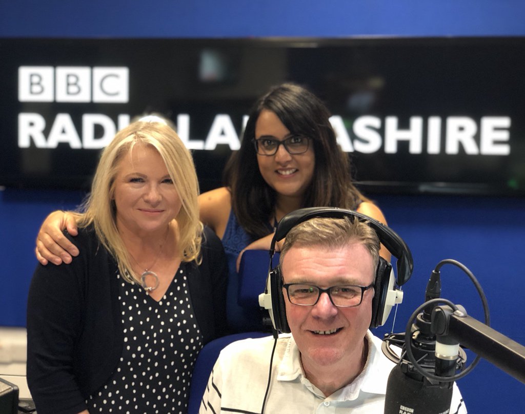 Lovely chatting with @Gillylancs & @NishmaHindocha this afternoon - with scones from the wonderful @John_Whaite Can’t wait to have session @jw_kitchen!!