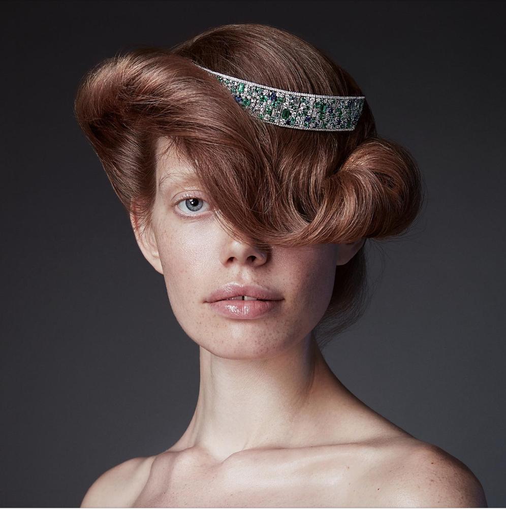 Loft_Studios's tweet image. If you're a fan of fancy jewels and run out of wrists, take a tip from photographer #StevenChee and photograph them in a models hair! Shot for @VanityFair Words by @WordsByDarling