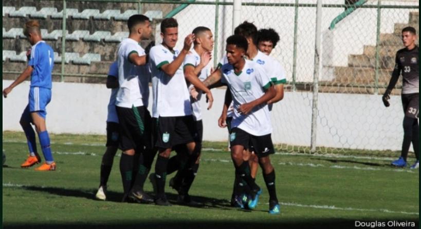 sigablogama's tweet photo. Gama vence e garante vaga na semifinal - https://t.co/h3nnNH2SBy https://t.co/2323589tiV