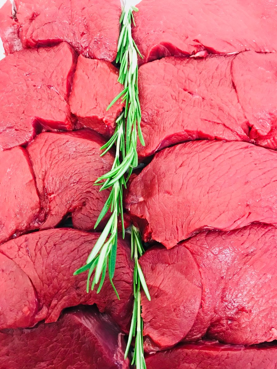 martinplayer26's tweet image. Back in stock this week.

FRESH VENISON STEAKS!

#Healthy #leanmeat #protein #venison #steak