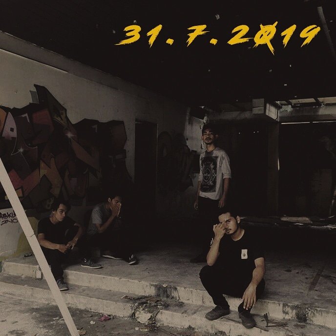 DependentMy's tweet photo. Tarikh baru rilisan single kami berjudul "Berhenti!" . Harap kalian sentiasa support kami! Maafkan kami atas kelewatan. Ini kali pasti jadi!!! #upthepunx
#indiepunx
#singleketu
#pembangkangsantai https://t.co/uqEYA4kYkn
