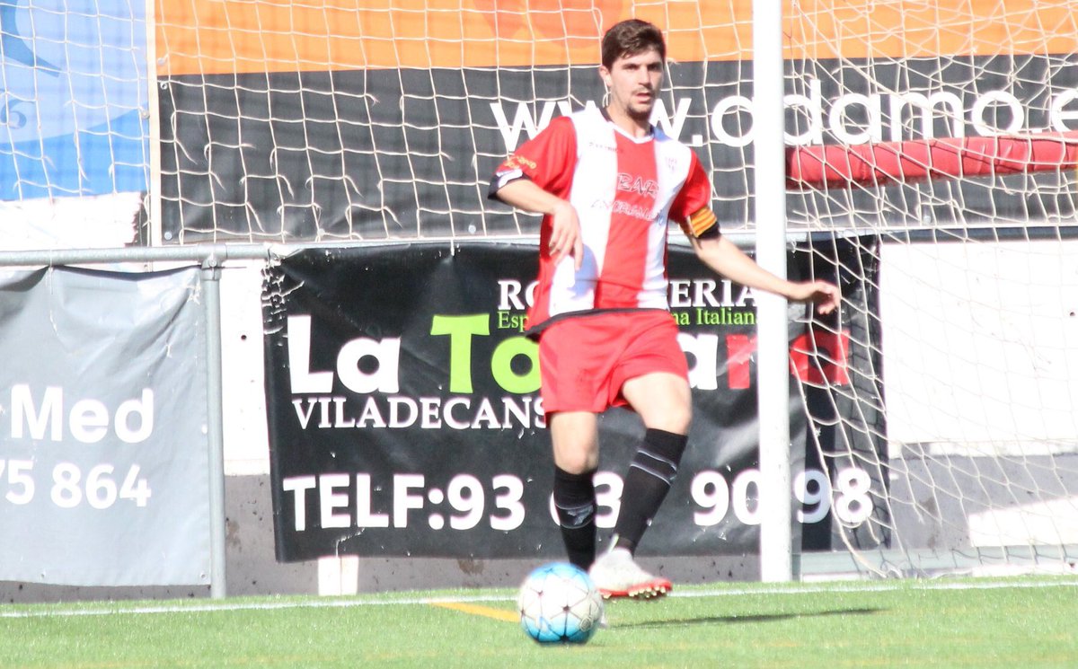 El inicio de temporada nos trae el cumpleaños del gran capitán! 

Hoy es el día de Alberto Triguero y solo nos queda felicitarle y celebrar que siga cumpliendo años en casa👏🏻👏🏻

Felicidades a nuestra zurda favorita🎉🎉

#TotsSomUDV #1cat2 
Fotos: <a href="/sandra_vericat/">Sandra Vericat</a>