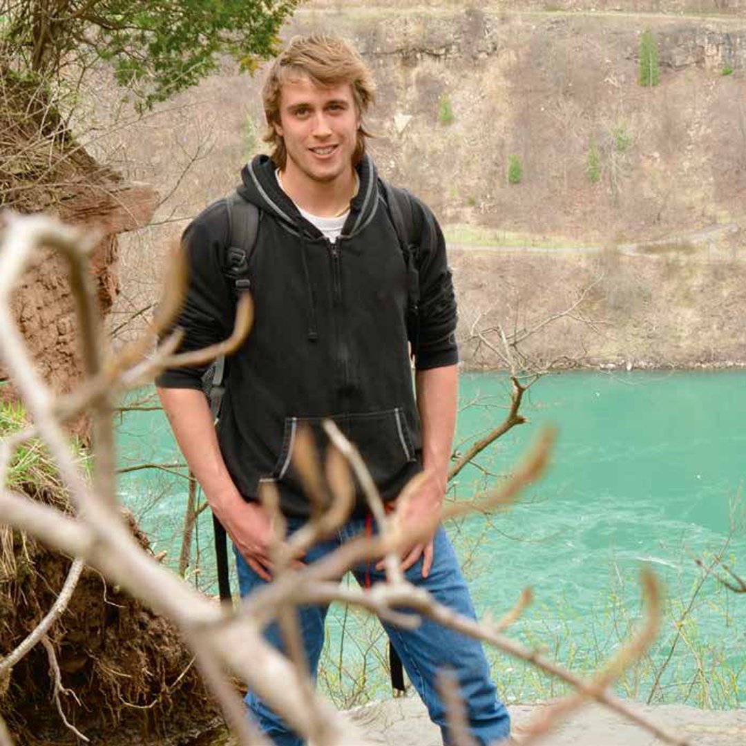 Biologist and local adventurer and professional hiker, Owen Bjorgan is the man to take you into Niagara's back woods, and magical places that few locals have ever seen. In 'Beyond the Treeline' in the latest issue of Today Magazine. Link in Bio.
#TodayMagazine