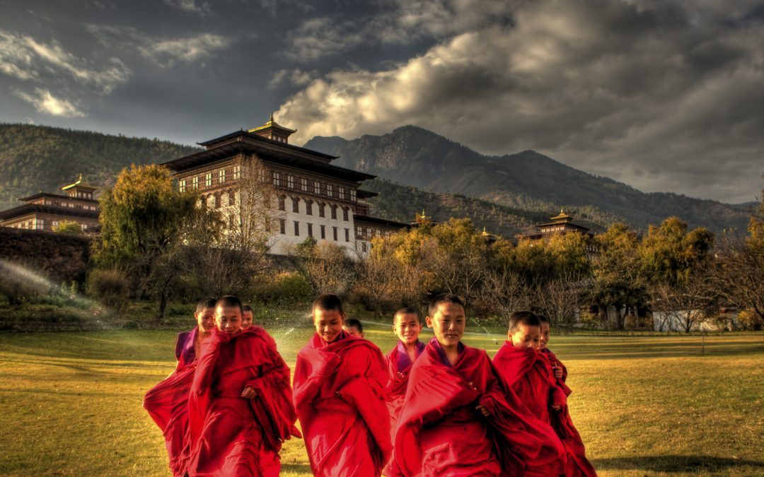 PatPatpat0809's tweet photo. འབྲུག་ཞེས་པའི་མིང་སྟོན་པ་ཙམ་གྱིས་མི་ཚོས་ས་ཐག་རིང་པོ་ཡིན་པ་དང་། ཧི་མ་ལ་ཡའི་ནང་ཚན་ཞིག་ཡིན་པ། རྫོང་ཆེན་པོ་རྙིང་པ་དཀར་པོ་ཡོད་པ། ཤིང་ནགས་གཙང་མ་སུ་ཞིག་ཀྱང་འགྲོ་མ་མྱོང་བའི་འཁོར་གཡུག་ཡག་པོ་ཡོད་པ། 

https://t.co/bluNL14cpx

#Bhutan
#himalaya
#India
#Tibet
#Tibetan
#travel
#Buddhism https://t.co/vVL2yk4VXb