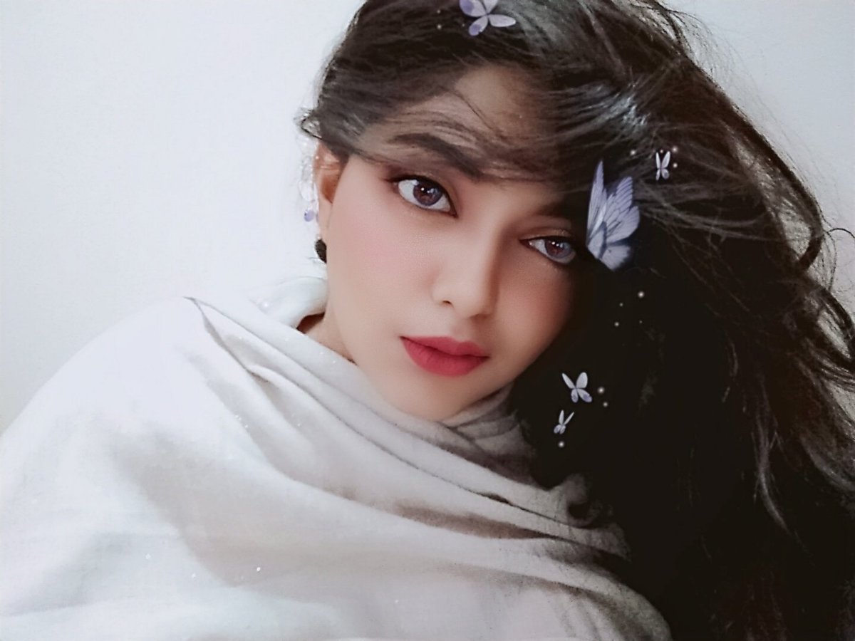 ArishaOishy's tweet photo. #MondayMotivation #Butterfly #ButterflyCount #butterflyvoyage #butterflyiq #butterfly #filter #makeup #makeupartist #makeupaddict #makeupbyme #makeuplover #Lipsticks #LipstickTwitter #LipstickColor #lip #eye #eyewear #eyeliner #eyestwitter #eyelashes https://t.co/06Phi8hkAb