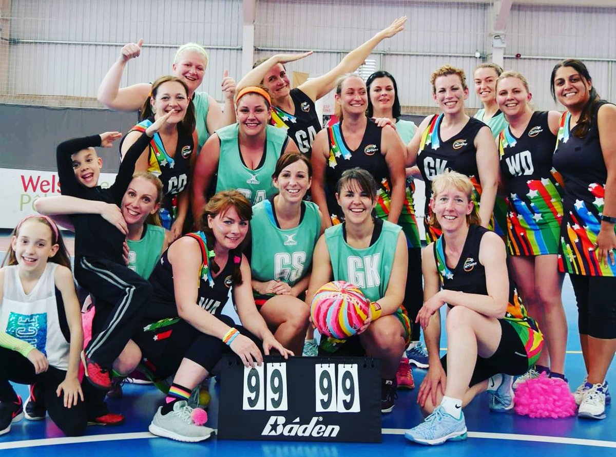 SWCNetball's tweet photo. 8 teams already signed up for the new season!! 🙌🙌🙌 3 MORE DAYS til DEADLINE DAY!! We'd love for you to join us for some Saturday social netball!! 🏐🏐🏐 #netballsaturdays #socialnetballleague https://t.co/f7I4KNPbsR