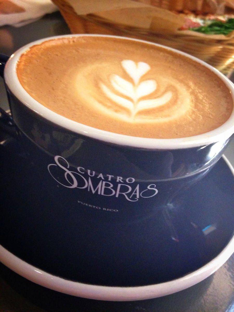 cuatrosombras's tweet photo. Como anillo al dedo ☕️💍 #lunes #CuatroSombras https://t.co/19s2ojMcMS