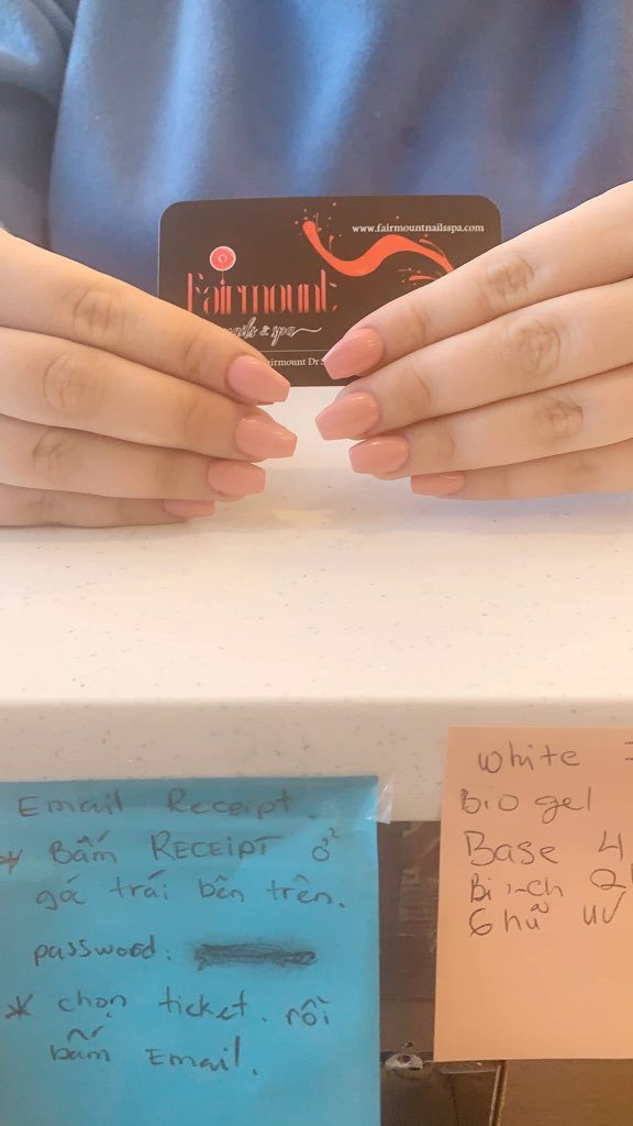 FairmountSpa's tweet image. What is your favorite summer look? Check out this summer nails art at @FairmountSpa and call us for a discount this week!