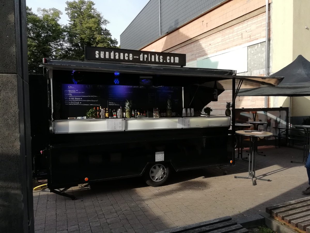 Cocktailwagen / Ausschankwagen zu verkaufen

ebay-kleinanzeigen.de/s-anzeige/cock…