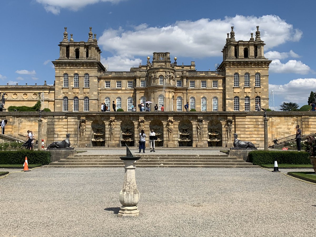 adrianstares's tweet photo. Beautiful day out at Blenheim Palace #blenheimpalace #sightseeing https://t.co/BELhGk3mhA