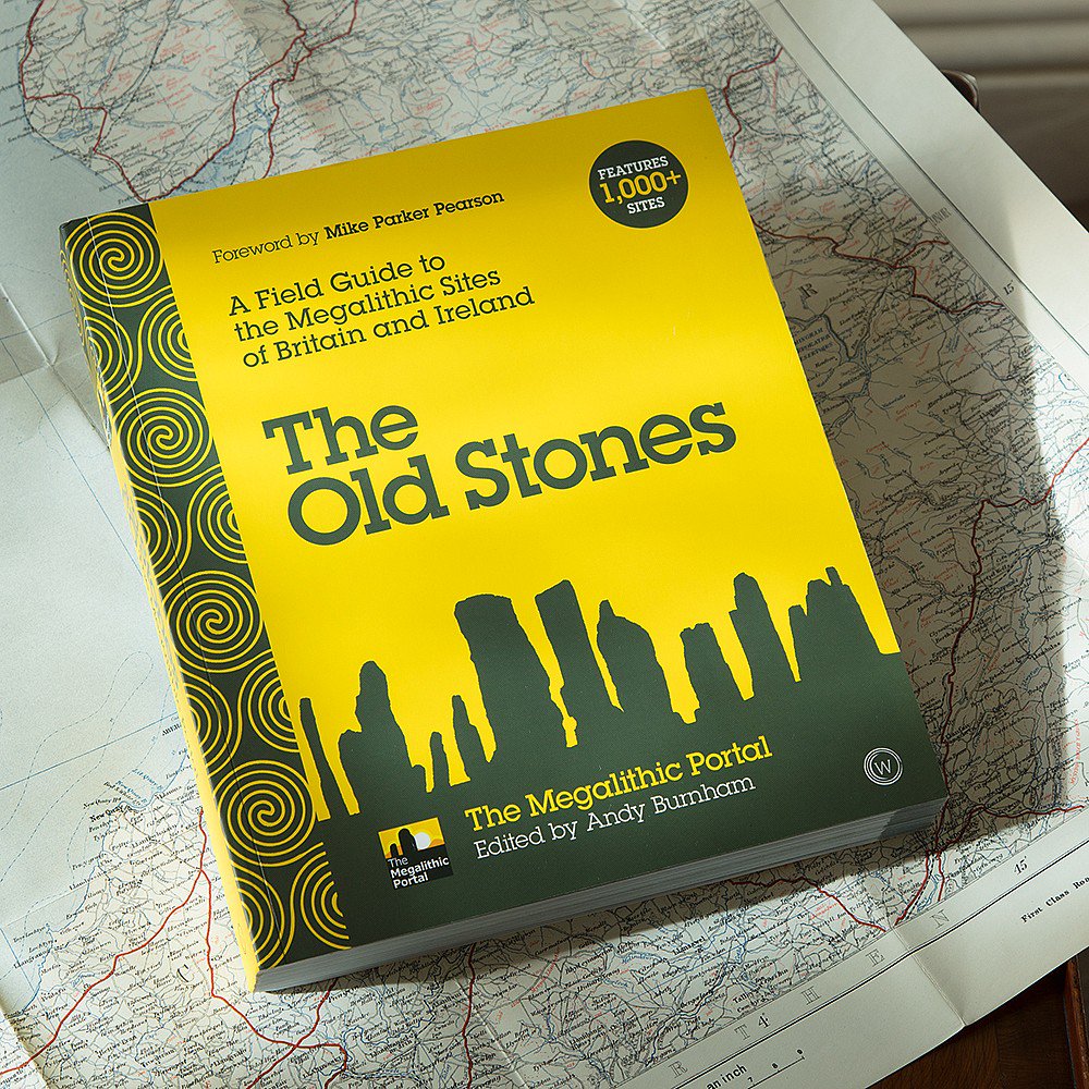Just want to say thanks/give a plug to the  @megportal for pointing me in the direction of some of the less well-known stones on this thread. Even I can follow directions as easy as these.'The Old Stones' is a great book, too. #PrehistoryOfPenwith #megalithic  #theoldstones