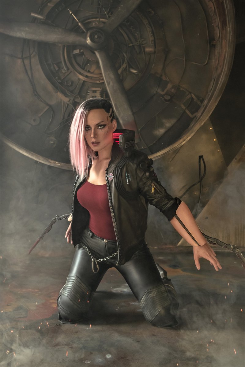 Cyberpunk 2077 — Разработчики и поклонники высоко оценили косплей Ви от Ирины Мейер