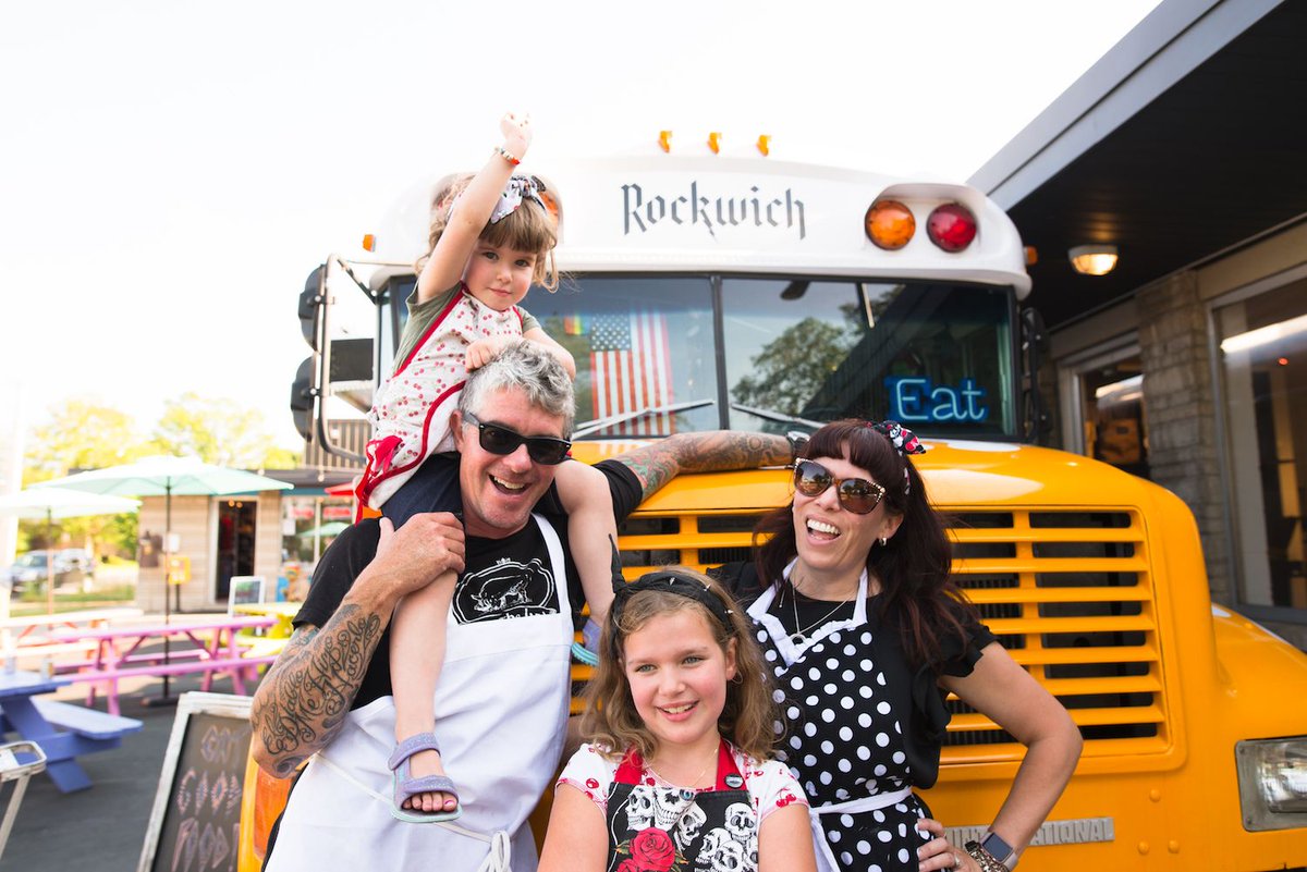 TasteLocalDiff's tweet image. Want to upgrade your marketing materials? If you're a TLD partner, sign up for a Professional Photo Shoot! bit.ly/2K0deuM #saycheese #photos #michigan #localfoodMICH