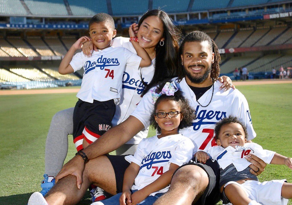 ‘@dodgers family day 💙 #blessed #JansenFamily 🇨🇼 📷: @JonSooHooPics