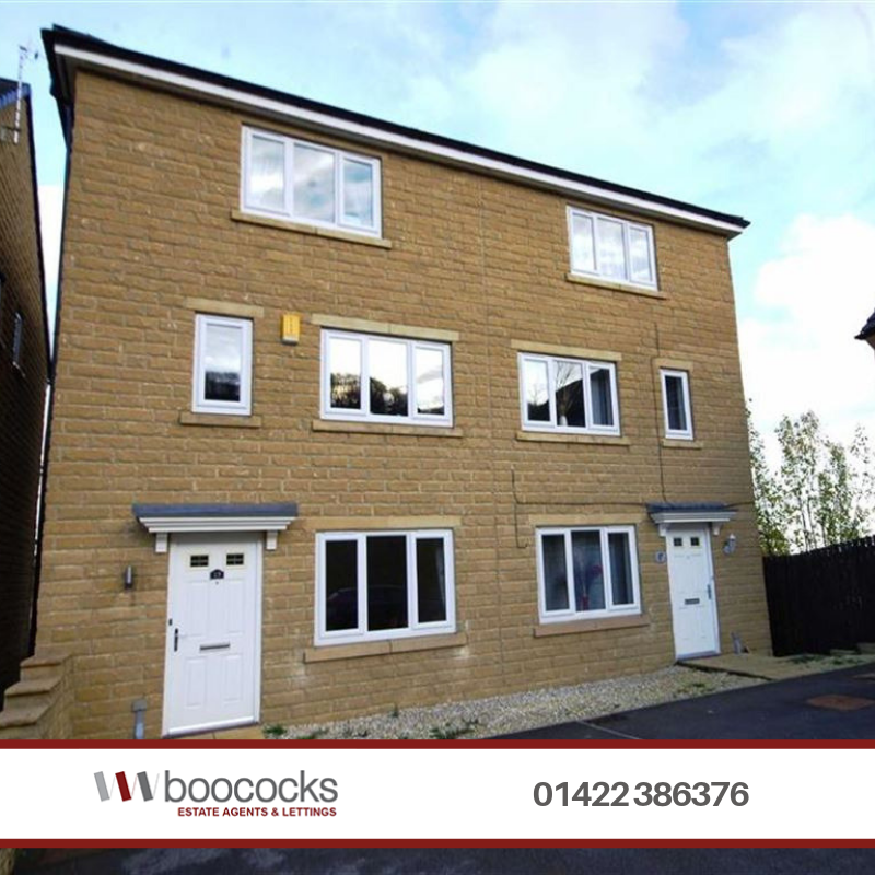 boococks's tweet photo. 🏠Bramling Cross Court, Fountain Head Village, Halifax 🏠 🏠 

⭐Offers over £190,000 ⭐ 

A WELL PRESENTED THREE BEDROOMED, SEMI DETACHED HOUSE, ENJOYING SUPERB LONG DISTANCE VIEWS TO THE REAR

https://t.co/HmnrlhesAJ https://t.co/B6Q7NekiJe