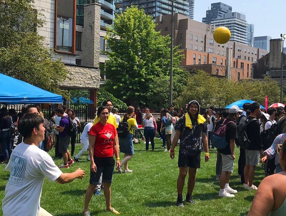mlatoronto's tweet photo. CES at World Student Day 2019 πππ(part 2)
.
.
.
.
.
#cestoronto #capitalenglishsolutions #wsd2019 #cesactivities @langcanada @ Toronto, Ontario https://t.co/mfWe0tUL7K