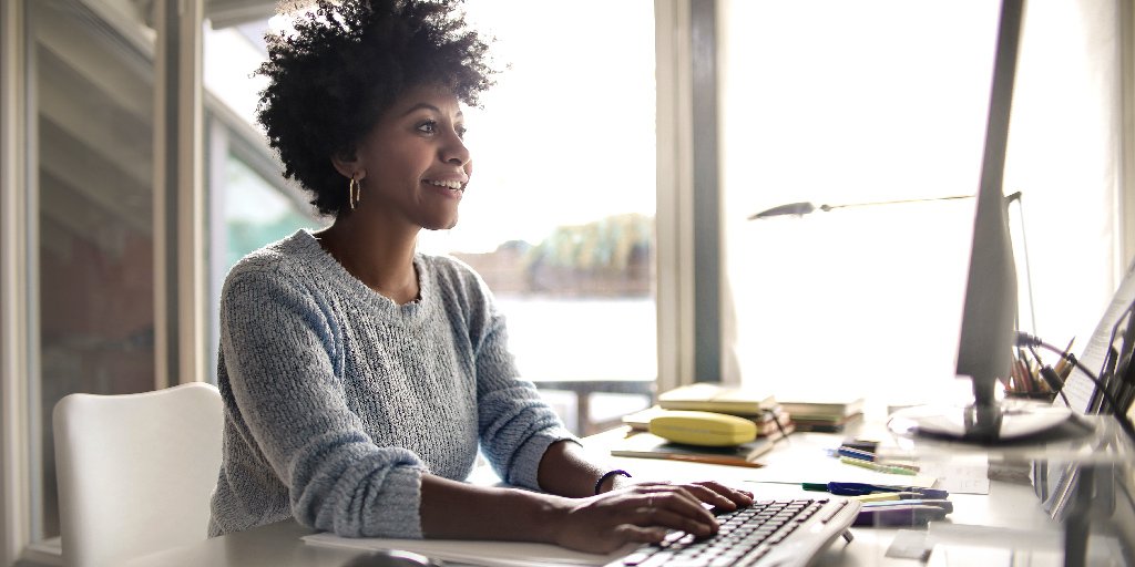 SG_informatica's tweet image. With the sleek, clutter-free design of the All-In-One PC powered by Intel, this device will blend into any home. Shop now sginformatica.com.ar