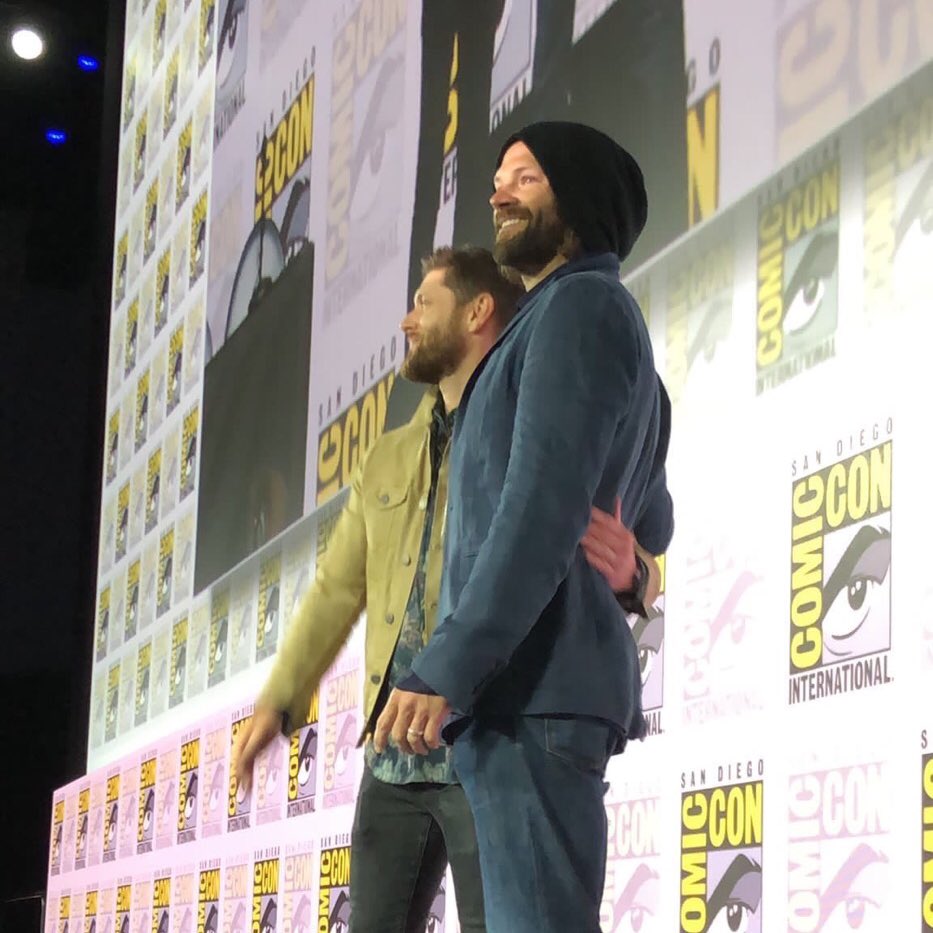 Jensen’s hand has found its home 🥺